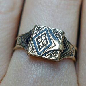 envelope/locket mourning ring with lithograph 1867